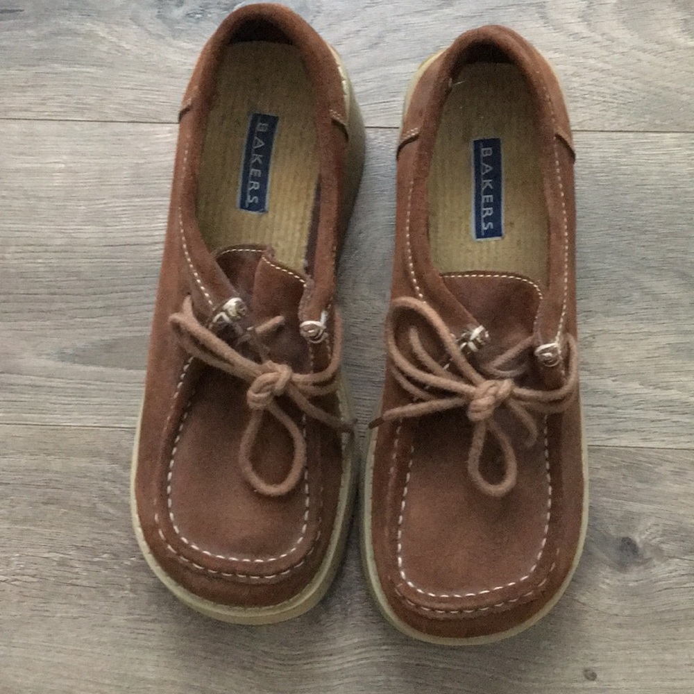 LN Brown Suede Platform Loafers